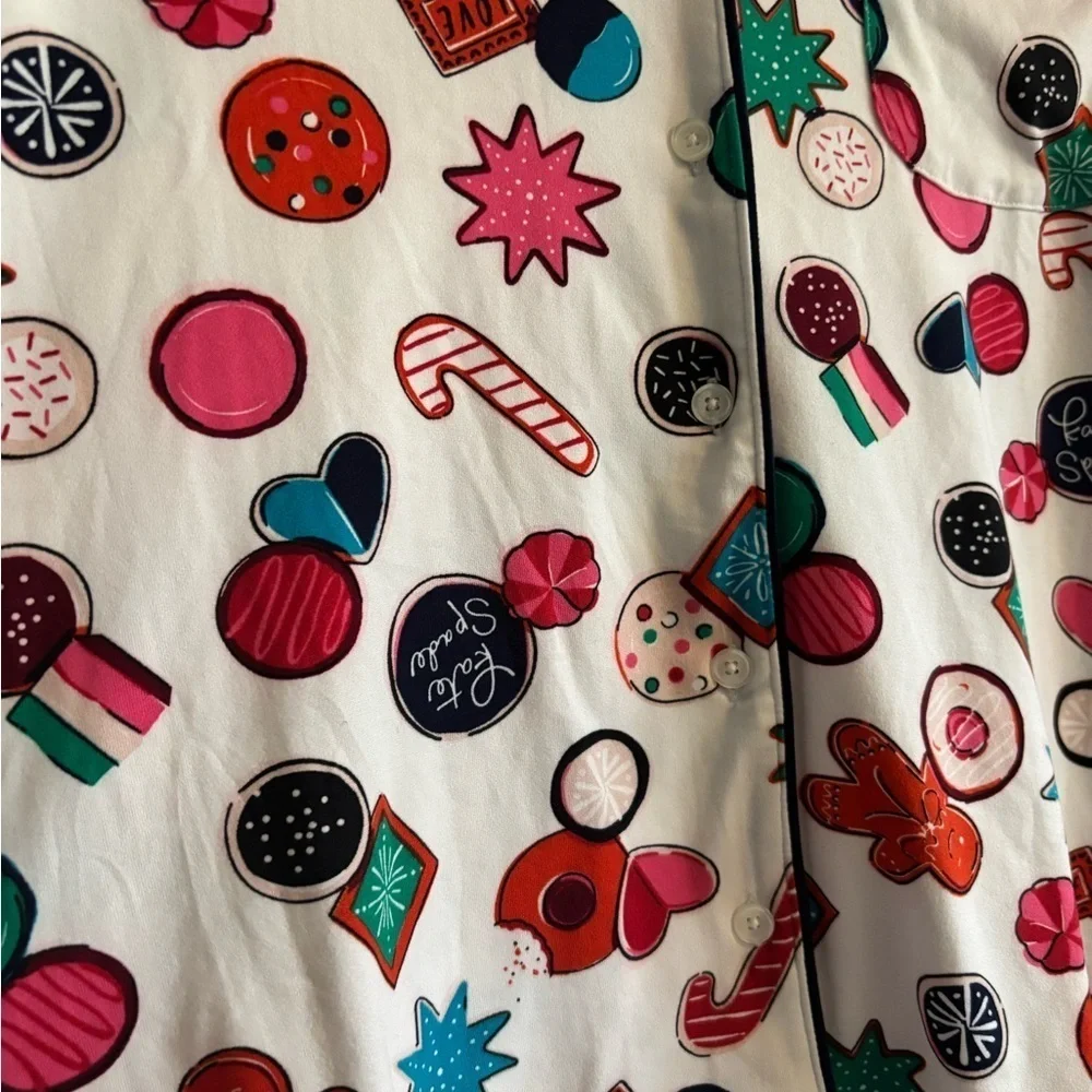 NWT women’s Kate Spade 2-piece Christmas holiday soft button up pajamas small